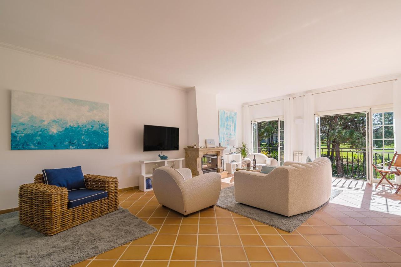 Penthouse Casa Astona Apartment Amoreira  Екстериор снимка